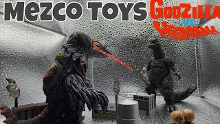 MezcoToys Godzilla VS Hedorah Unboxing