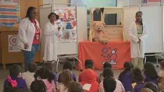 Teddy Bear Clinic helps kids overcome fear of the doctors