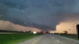 Scary!!! Ran thru forming tornado near Nebraska City along I- 29 and 2