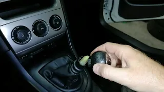 Peugeot 308 SW  How to Replace Or Remove Shift Knob