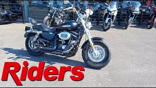 Harley Davidson Sportster 1200 Custom LTD (Black) Walk around with engine running