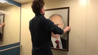Повесили портрет путина в лифте (пранк)