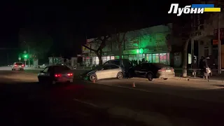 13.01.23. ДТП БІЛЯ УНІВЕРМАГУ (деталі в описі до відео)