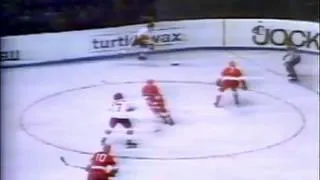 Phil Esposito - 1972 Summit Series Game 7, Goal 4