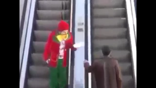 Escalator pie prank