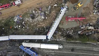 Τραγωδία στα Τέμπη: Μηνύσεις σε Μητσοτάκης, πολιτικούς και στελέχη του σιδηρόδρομου
