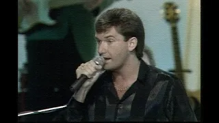 Daniel O'Donnell - Stand Beside Me [Live at the Whitehall Theatre, Dundee, Scotland, 1990]