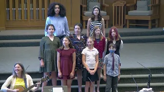 Youth Choir performs "Hinei Mah Tov / Light Up the World" by Noah Aronson