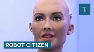 Sophia The Humanoid Robot Just Became A 'Robot Citizen'