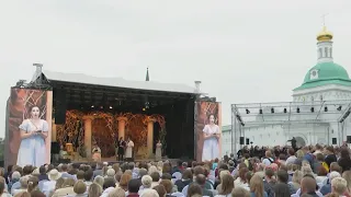 29 августа театр «Геликон-опера» представил на Красногорской площади «Евгения Онегина»
