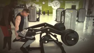 Seated dip for triceps
