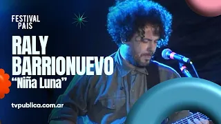 Niña Luna por Raly Barrionuevo en Cosquín - Festival País 2024