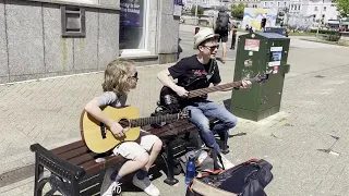 Busking cover of Lake of Fire by the Meat Puppets / Nirvana