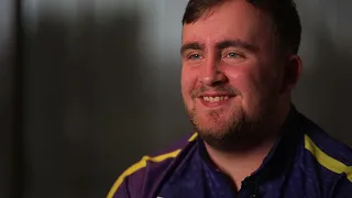 Luke Littler rewatches his historic nine-darter in Bahrain!