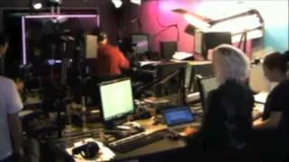 grimmy plays (dances to) forgot about dre