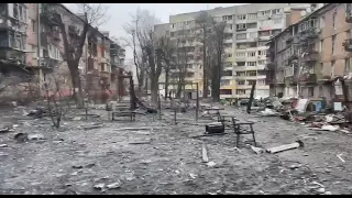 🤬🤬Вишгород (Київщина) Місце попадання російської ракети. Де 5 людей загинули, ще 35 постраждали