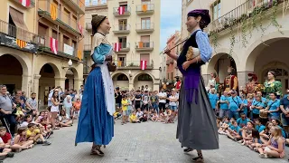 Ballada de lluïment dels Gegants l'ANTONET i l'ANGELINA 24a Trobada de Gegants (San Joan 2023)