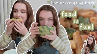 what i eat in a day as a girl doing really well in anorexia recovery