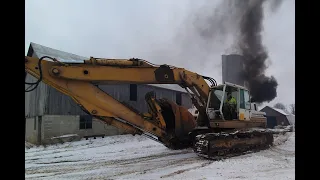 Digger blown up! (International 650 HD)