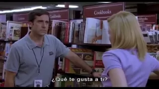 Escena Virgen a los 40 biblioteca