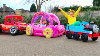 Max and his cars