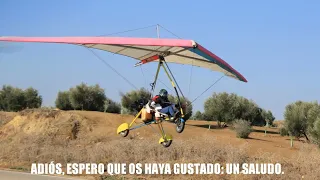 TRIKE FLYING ULM PENDULAR EN VUELO MANIOBRAS Y PAISAJES
