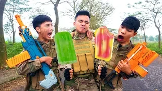 Battle Nerf War: Delivery Man & Blue Police Nerf Guns Robbers Group Brother Stick Ice Cream Battle