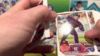 WE PULLED A CAMO! | 2023 Topps Baseball Series 1 Hanger Boxes Review