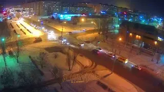 ДТП (авария г. Волжский) ул. Мира ул. Оломоуцкая 27-02-2018 20-12