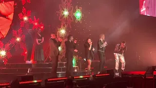 Pentatonix - “Feliz Navidad” live A Christmas Spectacular Oakland