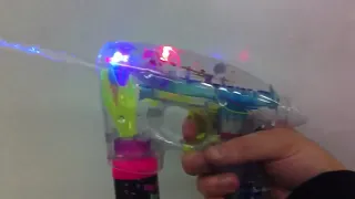 Light Up Bubbleizer   Make Your Bubbles Glow! Incredible Science