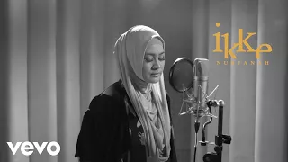 Ikke Nurjanah - Terhanyut Dalam Kemesraan (Official Lyric Video)