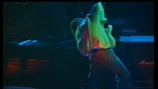 Nirvana - Endless, Nameless & Crowd Surfing [London, UK 11/05-91]