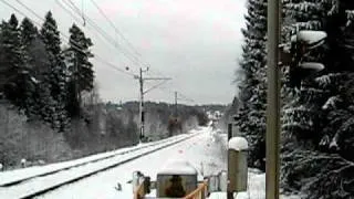 [SJ] Regional train nr. 336 from Kalmar to Göteborg C. has just departed Limmared station...