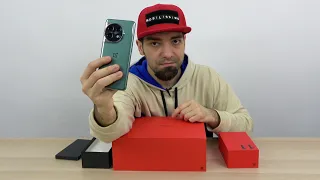 OnePlus 11 5G Unboxing în Română (Primul telefon cu Snapdragon 8 Gen 2 Testat de noi)
