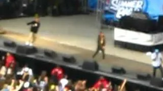 New Boyz at the B96 Summer Bash 2011