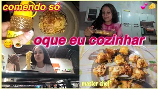 🍝COMENDO SÓ O QUE EU COZINHAR POR UM DIA - *panqueca, macarrão*😋