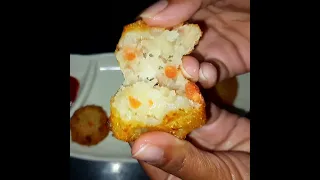 Tasty POTATO BALLS Recipe😍😱 Veg Balls Snack#instant Aloo Bites #youtubeshorts #viral#ytshorts#shorts