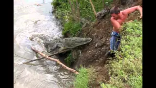 Crocodile Attacks Costa Rica