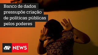 Bolsonaro sanciona política de dados sobre violência contra a mulher