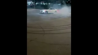 Ночной дрифт в центре города на BMW M4