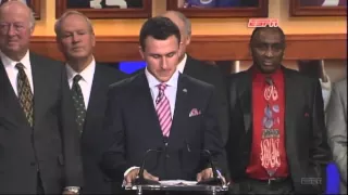 Johnny Manziel Wins The 2012 Heisman Trophy Award