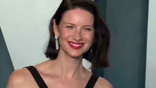 Caitriona Balfe Vanity Fair Oscar 2022 Party Style in Gucci Gown, Van Cleef & Arpels jewelry