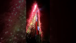 Dubai Burj Khalifa New Years Eve 2019 Fireworks & Light Display