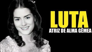 Aos 44 anos Luna de Alma Gêmea a atriz Liliana Castro Infelizmente após anos sem atuar ela não se