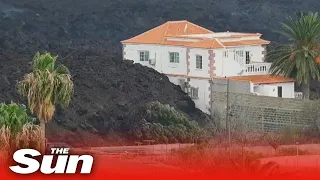 La Palma house engulfed by lava - Resident despairs as family home is destroyed