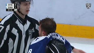 KHL Fight: Moiseyev VS Dyukov