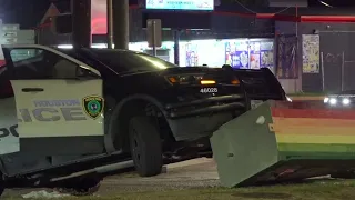 HPD patrol vehicle flipped in crash in north Houston, police say