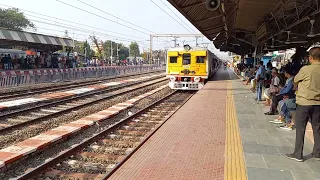 HD-Indian Railways Kolkata Suburban Railway EMU Entering Dum Dum Junction