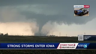 KCCI Stormchaser captures tornado on the ground near Gilmore City